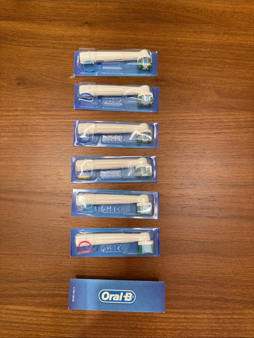 Oral-B White Replacement Toothbrush Heads - Pack of 7